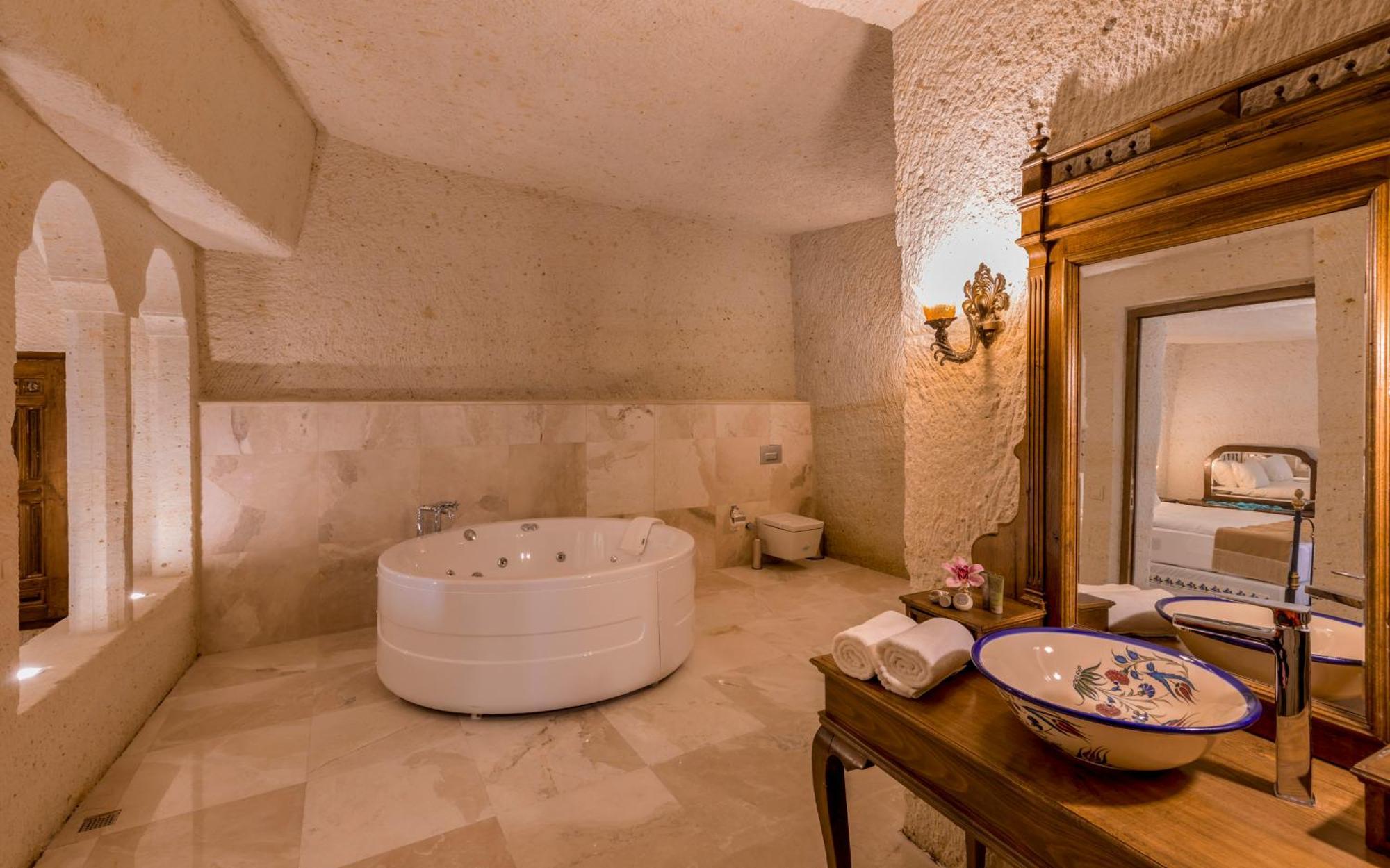Hanedan Cappadocia Suites Ürgüp Ngoại thất bức ảnh